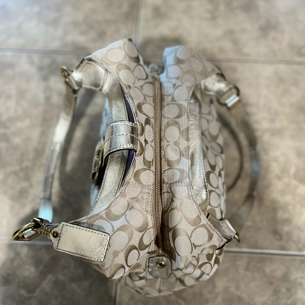 Coach Lynn SoHo Signature shoulder bag - Picture 12 of 12